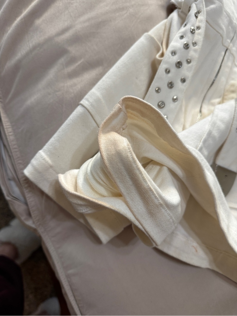 White Short Sleeve Zip-Front Romper with Embellished Belt - Picture 13 of 16